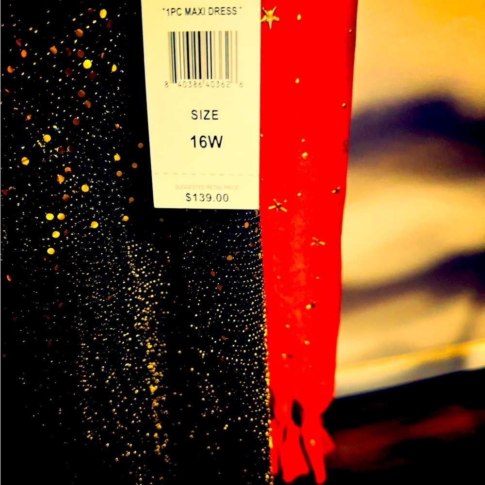 Beautiful New sparkling dress